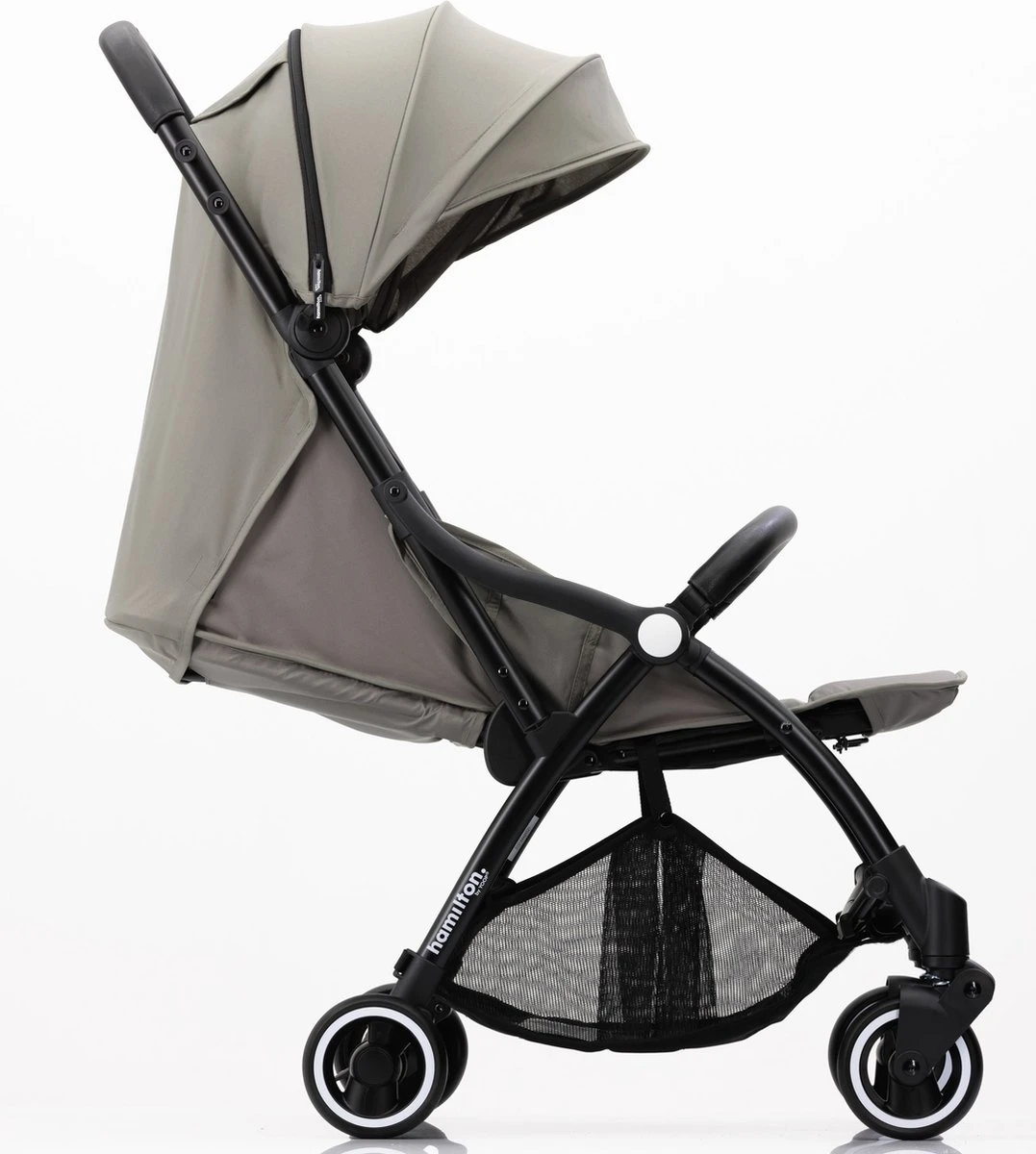 Hamilton By Yoop X1 Plus Buggy – Nieuw, Hoger, Uitgebreider 2023 Model – Premium Stroller Met One Hand Folding Technologie – Grijs – Lichte, Verstelbare En Wendbare Kinderwagen Met Vele Gemakken 13 Hamilton By Yoop X1 Plus Buggy – Nieuw, Hoger, Uitgebreider 2023 Model – Premium Stroller Met One Hand Folding Technologie – Grijs – Lichte, Verstelbare En Wendbare Kinderwagen Met Vele Gemakken - Afbeelding 11