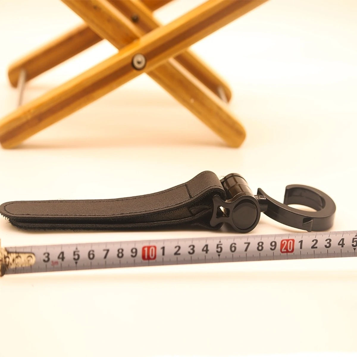 Kinderwagen Tassenhaak 2 Stuks - Boodschappenhaken - Tassenhanger - Babywagen Tassenhaak - Strollerhook - Buggy Haak - Bags Holder - Tassenclips - Rugzak Hanger - Verplaatsbare Hanger - Rolstoelhaak - Auto Hoofdsteun Haak - Afbeelding 10