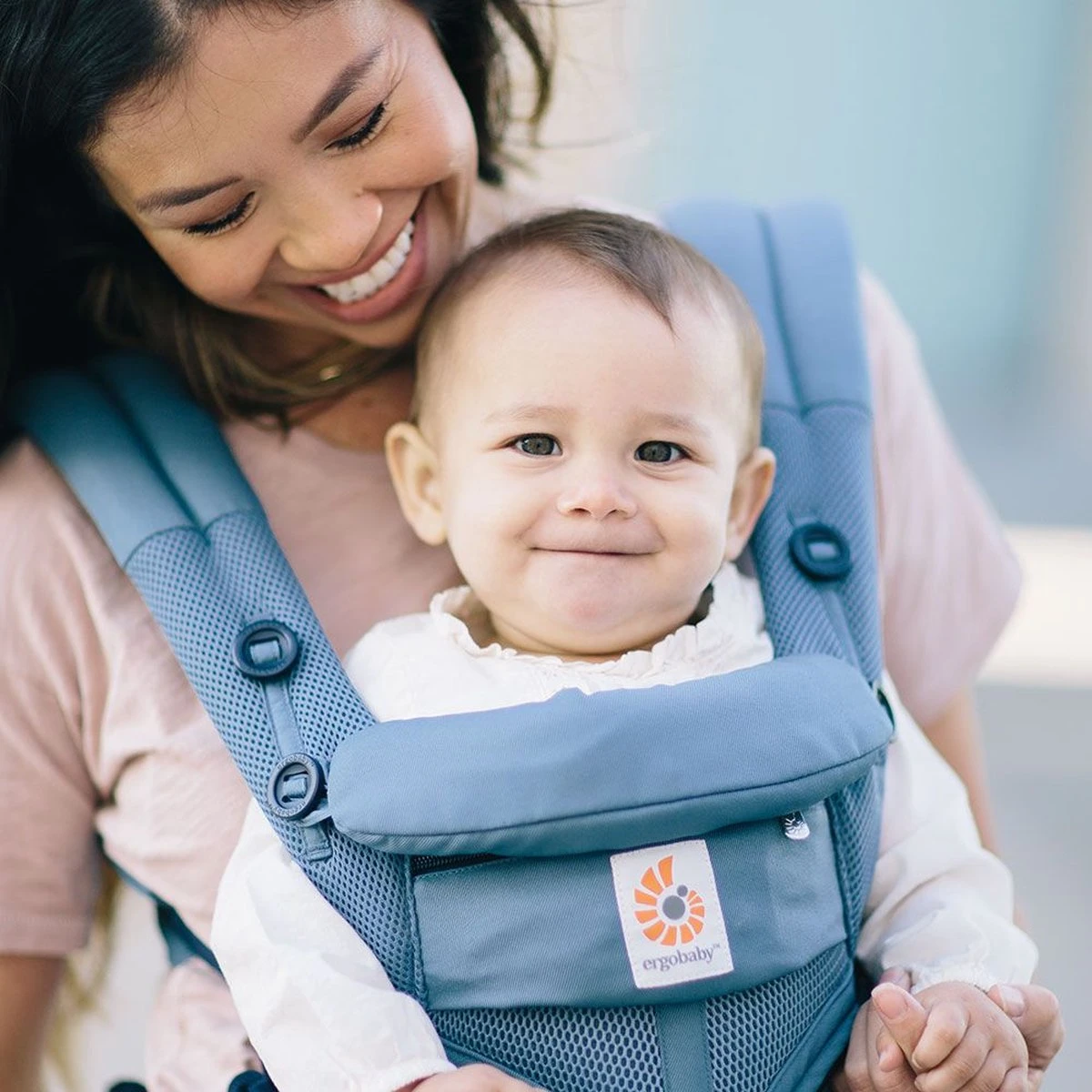Ergobaby Omni 360 Cool Air Mesh Baby Draagzak - Oxford Blue 7 Ergobaby Omni 360 Cool Air Mesh Baby Draagzak - Oxford Blue - Afbeelding 5