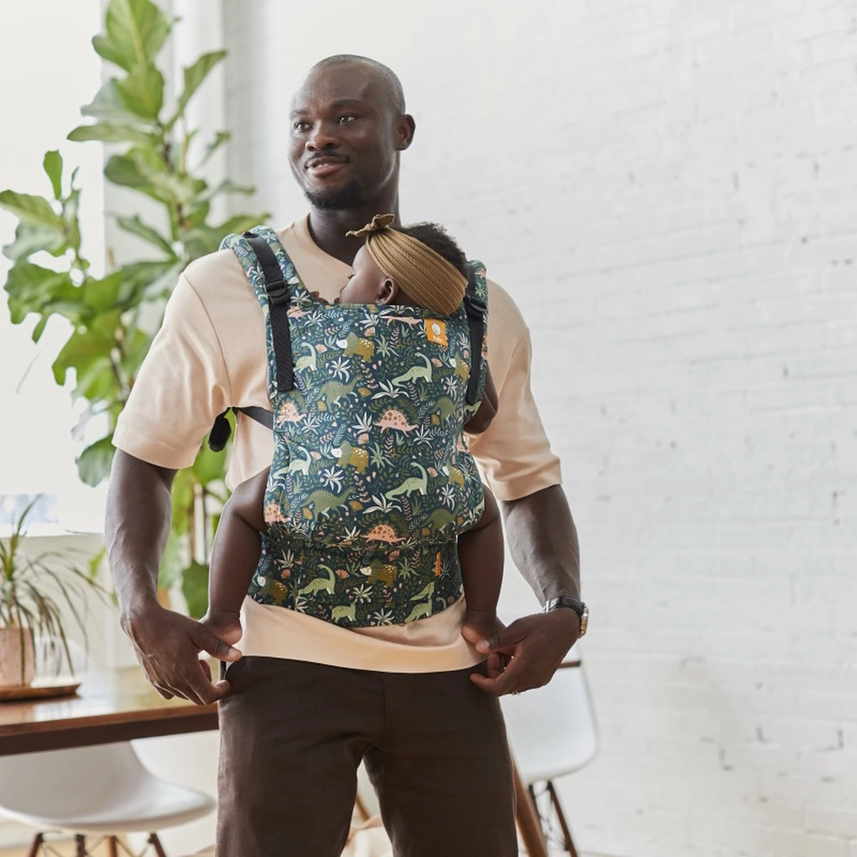 Tula Free To Grow - Draagzak Baby - Land Before Tula - Dino Print - Ergonomische Draagzak Voor Baby En Drager - Afbeelding 4