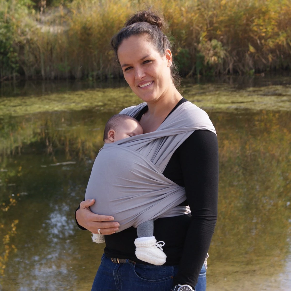 Smallvips Draagdoek Taupe - Rekbare Draagdoek Van Bamboo - Heerlijk Zacht En Koel - Ergonomisch Dragen - Afbeelding 9