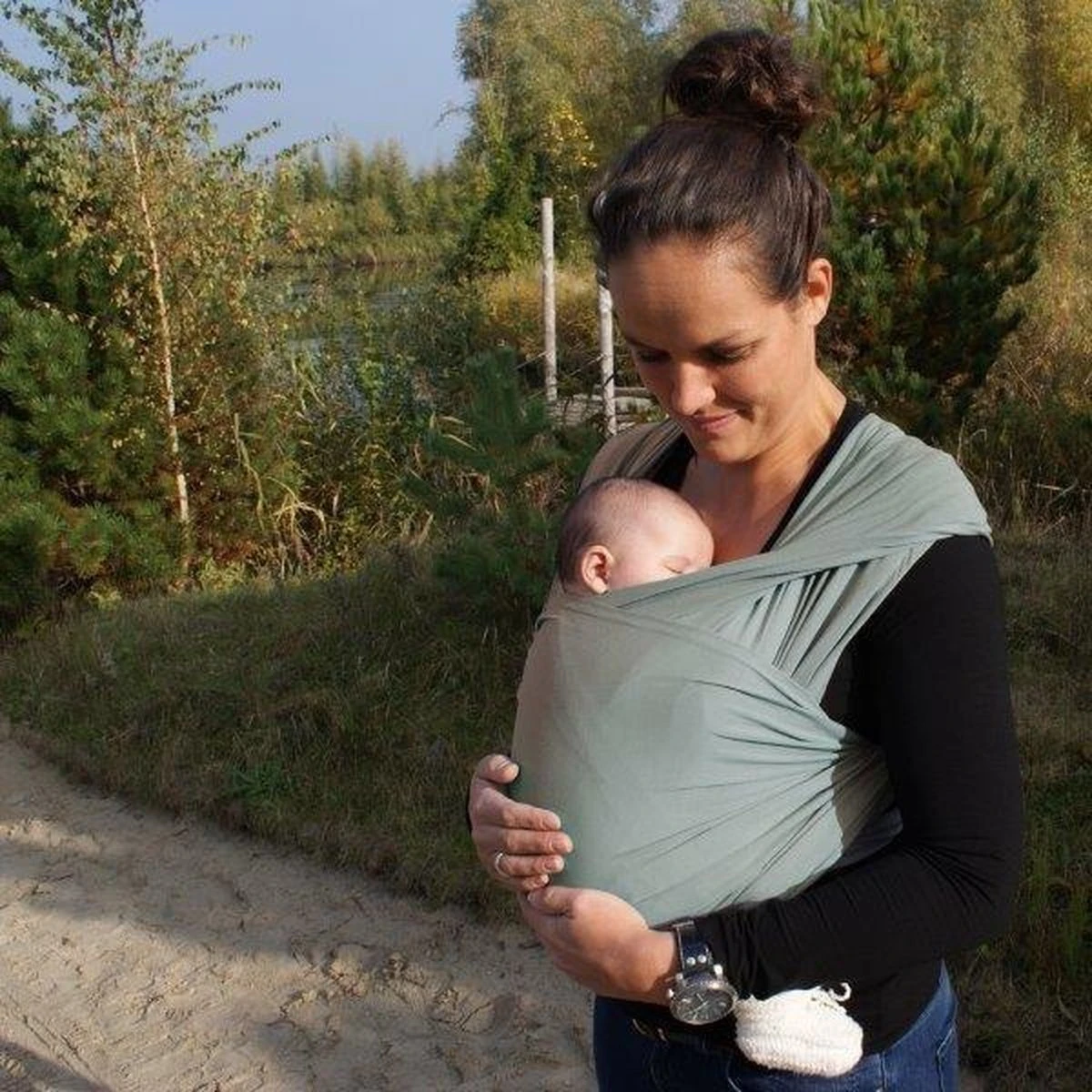 Smallvips Draagdoek Taupe - Rekbare Draagdoek Van Bamboo - Heerlijk Zacht En Koel - Ergonomisch Dragen - Afbeelding 10