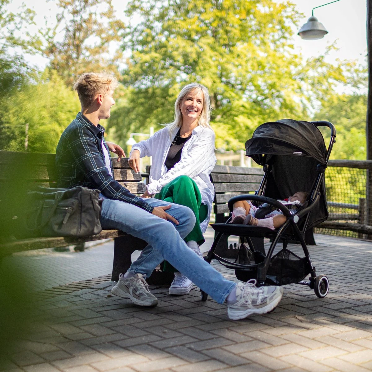 Hamilton By Yoop X1 Plus Kinderwagen - Buggy Met Monteerbare Wieg - Premium Stroller Met One Hand Folding Technologie - Nieuw, Hoger, Uitgebreider 2023 Model - Zwart - Licht, Verstelbaar, Wendbaar En Geschikt Van 0 Maanden Tot 4 Jaar - Afbeelding 7