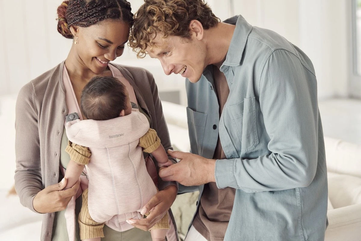 BabyBjörn Draagzak Mini - 3D Jersey - Lichtroze - Afbeelding 4